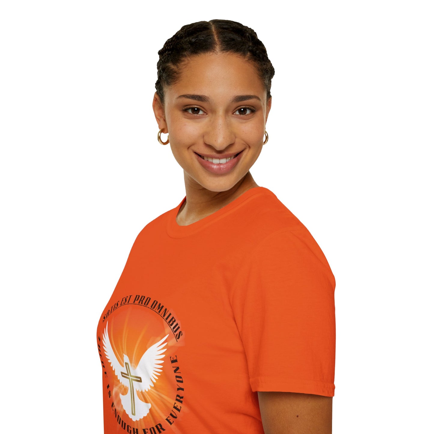 Satis Est Omnibus Tee