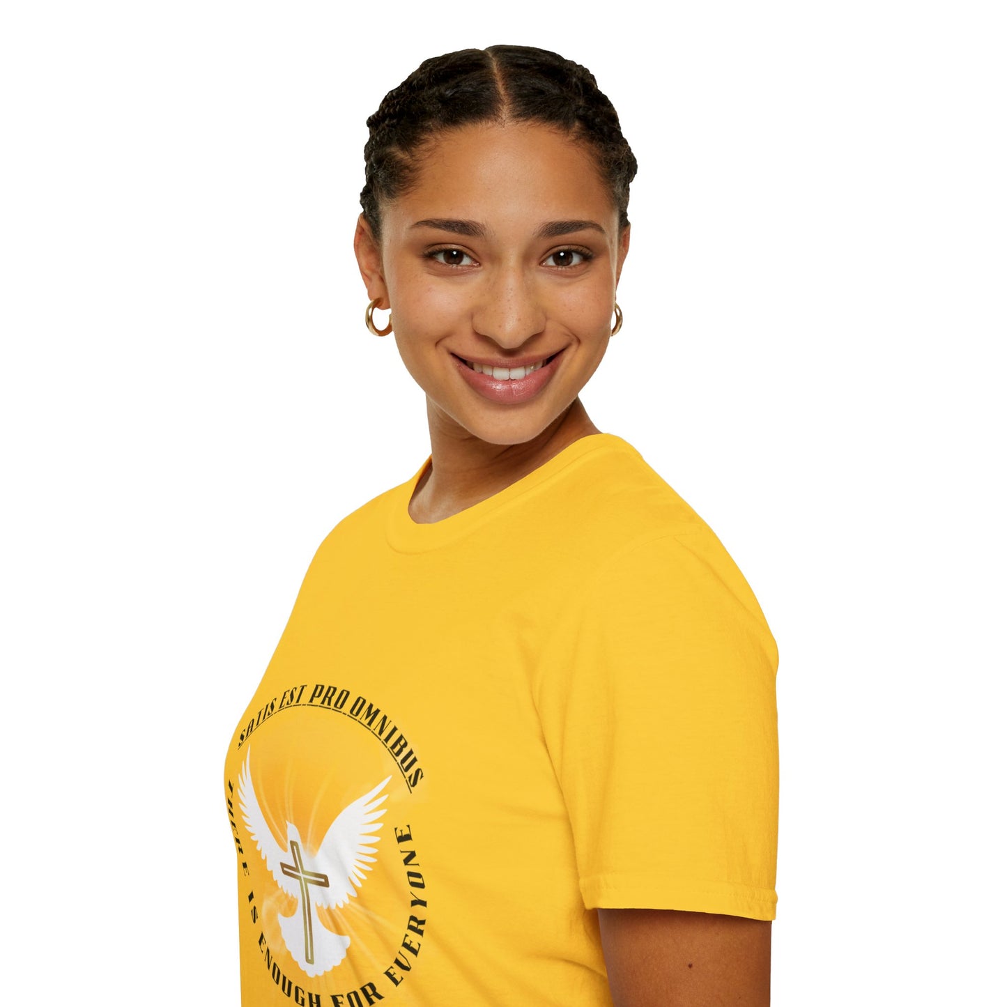 Satis Est Omnibus Tee